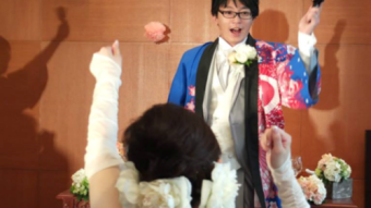 Latest Wedding Trend: Let's Get Married Together