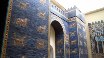CYRUS THE GREAT 2, 559 - 530 BC: The Conquest of Babylon, and his Downfall