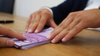 Flash Loans: DeFi Instant Loans