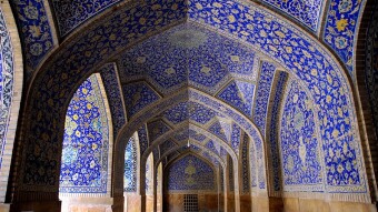 Top Historical Mosques in Isfahan That Amaze You!