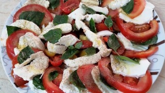 Foodbook #591 Caprese salad