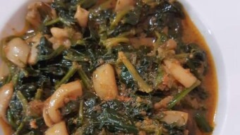Foodbook #816 Cuttlefish with spinach