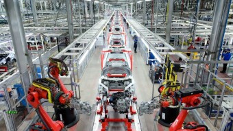 Digitalization and Electric Vehicles