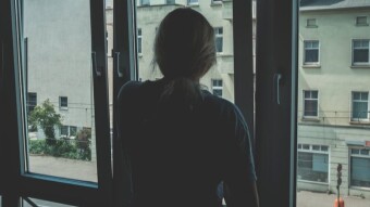 Faceless Lady.