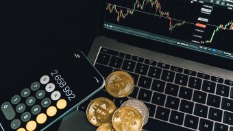 100$ Split Into Top 10 Cryptocurrencies Every Week. Week #9 - World Tensions Rise But Experimental Portfolio Doesn't