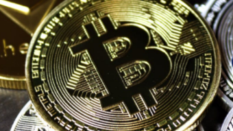 Warren Buffett describes Bitcoin as Gambling Token