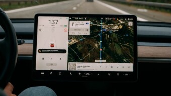 Tesla’s FSD “Request” Button: The New Insurance Calculator