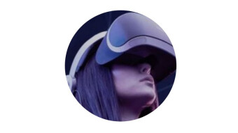 Experience The True VR World With NetVRk