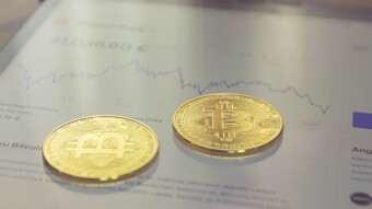 Coinbase main site now offers advanced trading (with lower fees)