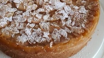 Fruity apple pie