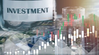 Does Institutional Investment Affect Cryptocurrency Prices? An Evidence-Based Analysis