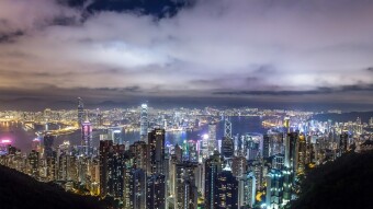 Nearly 3 Million Hong Kong Residents Offered Chance to Settle in UK