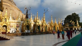 Myanmar, Shwedagon Pagoda - my journey through Asia