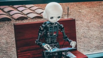 🤖 3 Free AI Tools That Actually Make Me More Creative — Not Lazy