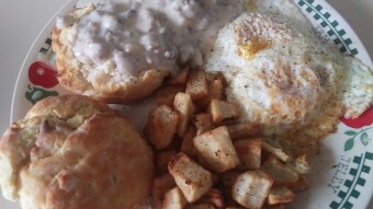 Biscuits, Sausage Gravy, Fried Taters, and Eggs😋😋😋