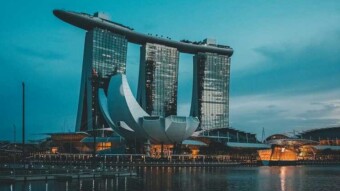 Singapore: new payments law demand all crypto business operating in the country to be licensed and registered.