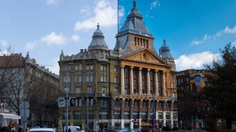 Editing: Erzsebet Square in Budapest