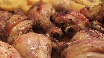 Foodbook #361 Chimichurri chicken thighs with potatoes