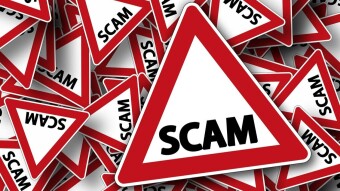 Bitcoin Scam Alert:  This FAKE Brian Armstrong streaming on scammed 4 Bitcoins (from one stream, and they had multiple running at the time)