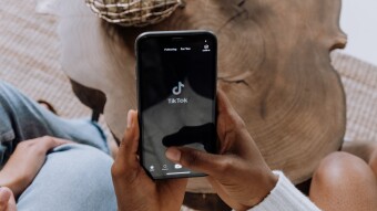 How I Make TikToks Using MidJoruney AI And You Can Too