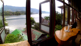 Time to relax. On a scooter around Lake Toba - Sumatra, Samosir Island - my trip around Indonesia