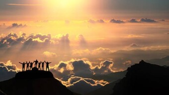 Your age Is in your hands: Master your Body, mind & Life!