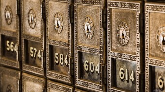 Hardware wallets: A Review and a Choice