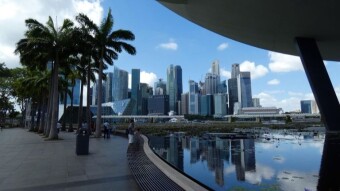 A walk through the business district - Singapore - My journey through Asia