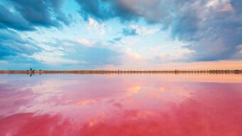 Place that heals from diseases and gives youth "Lemurian Lake"