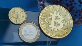 The Dilemma and Paradox - to Use or Not Apps Requiring KYC and AML!?