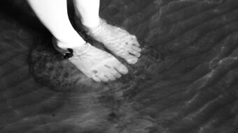 Empty ~ Whole (a poem)