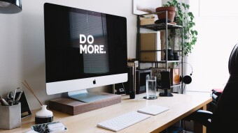 How to Control your Mac and Windows PC with a single mouse and keyboard without buying anything.