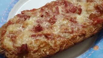 Foodbook #206 Homemade pizza boat at its best