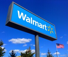 Walmart heating up the blockchain race