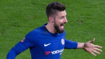 Classy Giroud.
