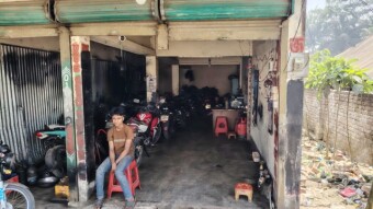 Raju bike repair shop,Dagonbhuiyan.