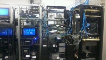 Server Room Safety and Security Consideration Case Study Server Room GDLN UNUD 2012