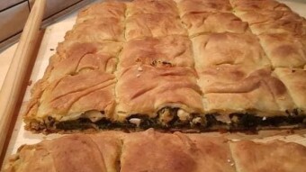 I Foodbook #1080 spinach pie with feta cheese