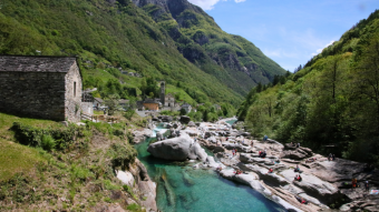 Day Trip to Lavertezzo