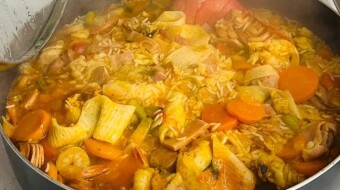 Seafood paella
