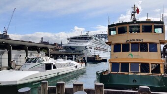 Commuting with Sydney Ferries (Australia)