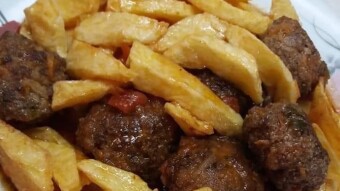 Foodbook #339 Meatballs with tomato sauce