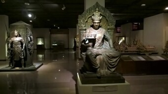 Myanmar - The National Museum, located in Dagon, Yangon - Myanmar's story in a nutshell
