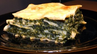 Lasagne made of frozen spinach with béchamel sauce