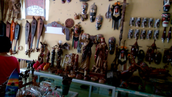 Local souvenir shop, Samosir island in Sumatra - My trip around Indonesia