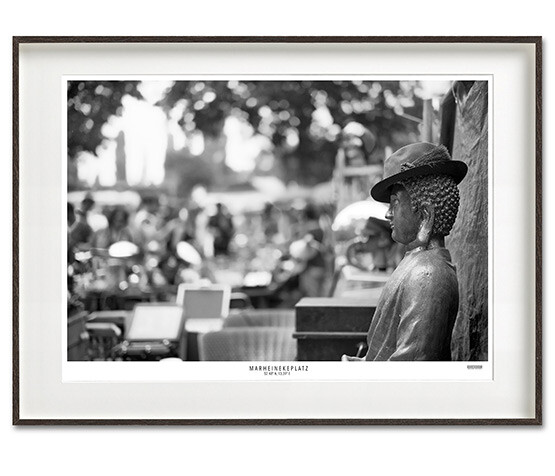 Berlin weekend market
