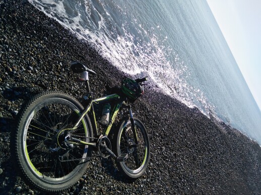 The Story of Cycling | As Migratory Birds Fly Over The Endless azure