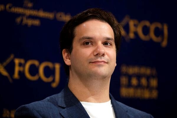 882c3986aafcedf4e09b4a3f6d442ef7271640ada106f000412131bdff6549a8.jpg