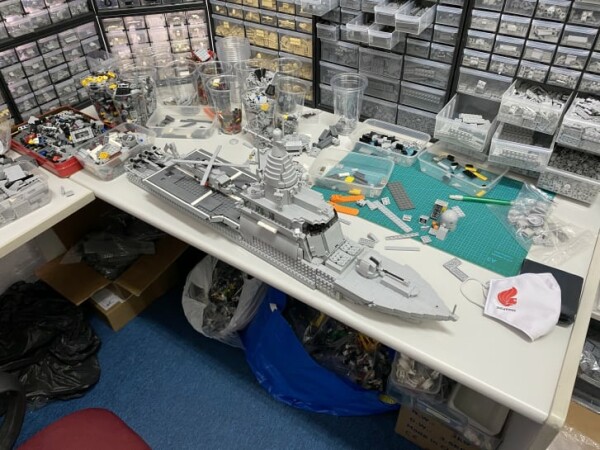 Amateur LEGO creation by Justin Chua (Lioncity Mocs in Singapore), 1:100 scale model