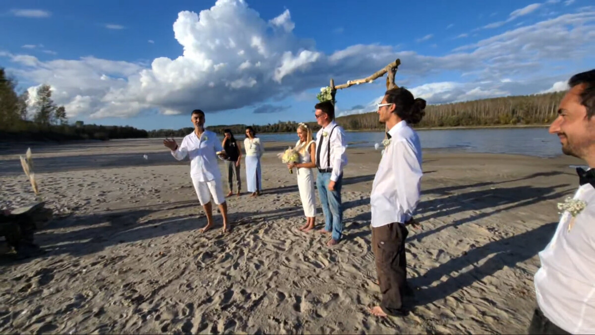 The First #Wedding in Liberland